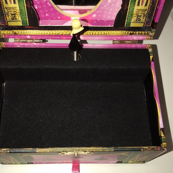 RARE Too Faced World Domination music box - Picture 11 of 13